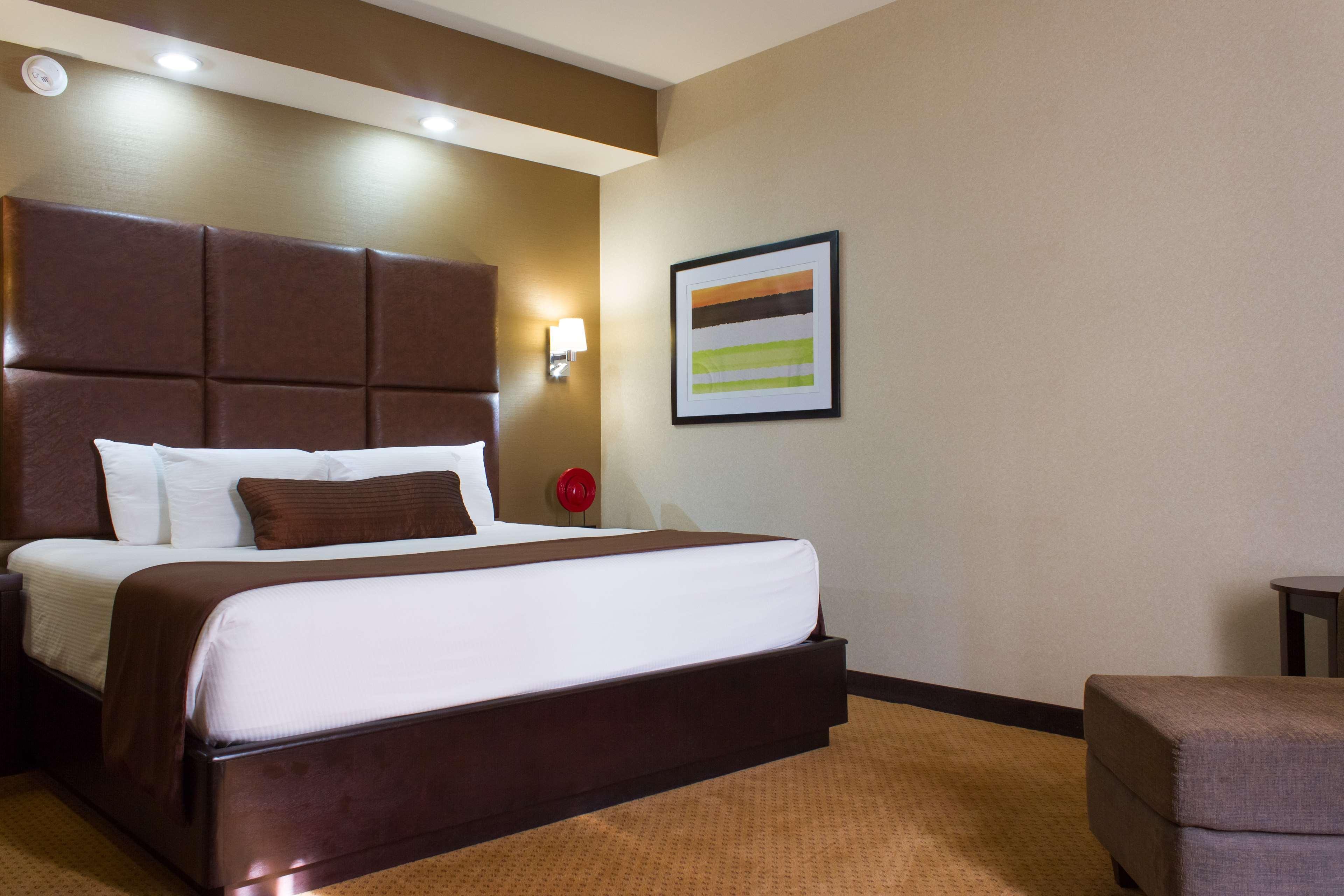 Best Western Premier Monterrey Aeropuerto Apodaca Exterior photo A typical room at the hotel